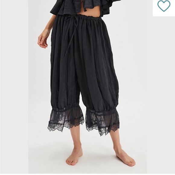 Free People Pants - Free People Black Lace-Trim Bloomer Pants